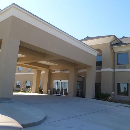Ambassador Inn & Suites Baldwin Екстериор снимка
